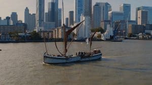 Canary Wharf Boat Aerial Photography - DAV Media